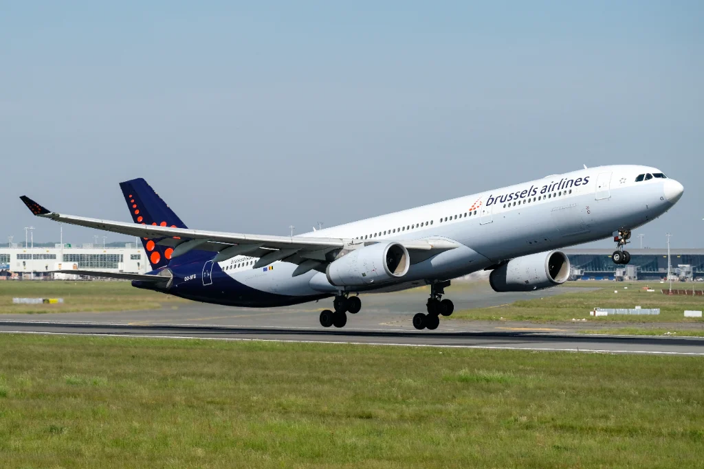 OO-SFG A333 Brussels Airlines