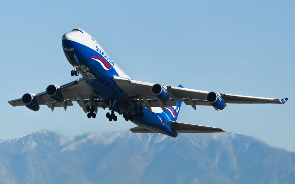4K-SW888 B744 Azerbaijan Airlines