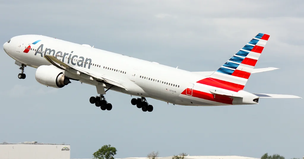 N788AN B772 American Airlines
