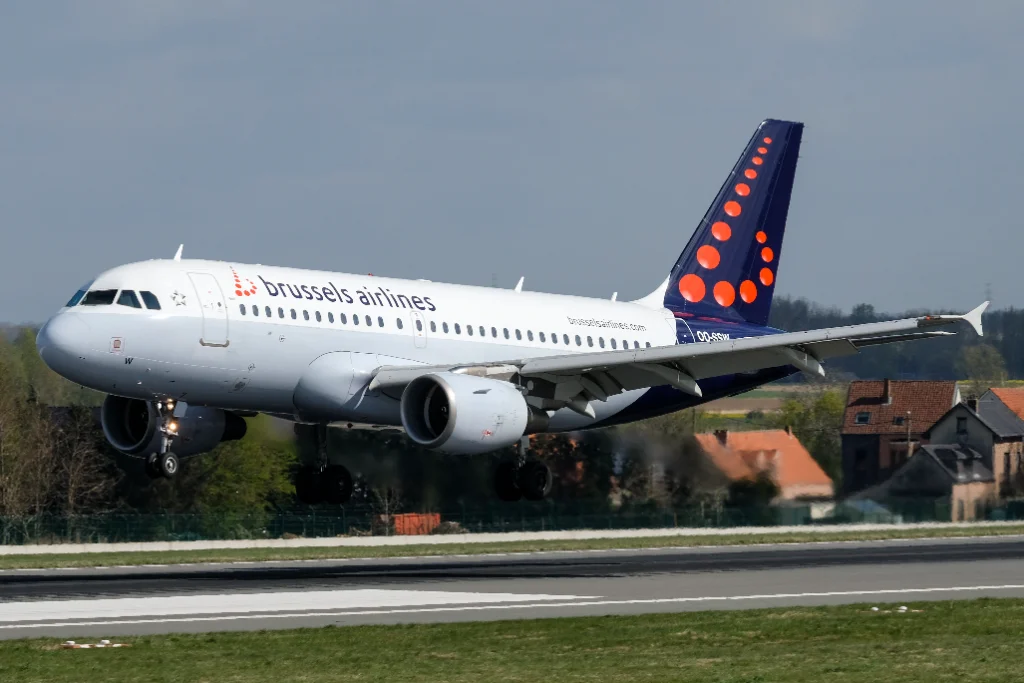 OO-SSW A319 Brussels Airlines
