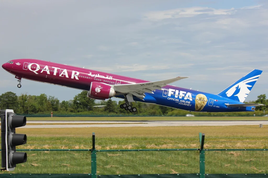 A7-BEH B77W Qatar Airways