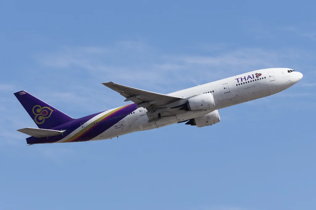 HS-TJV B772 THAI