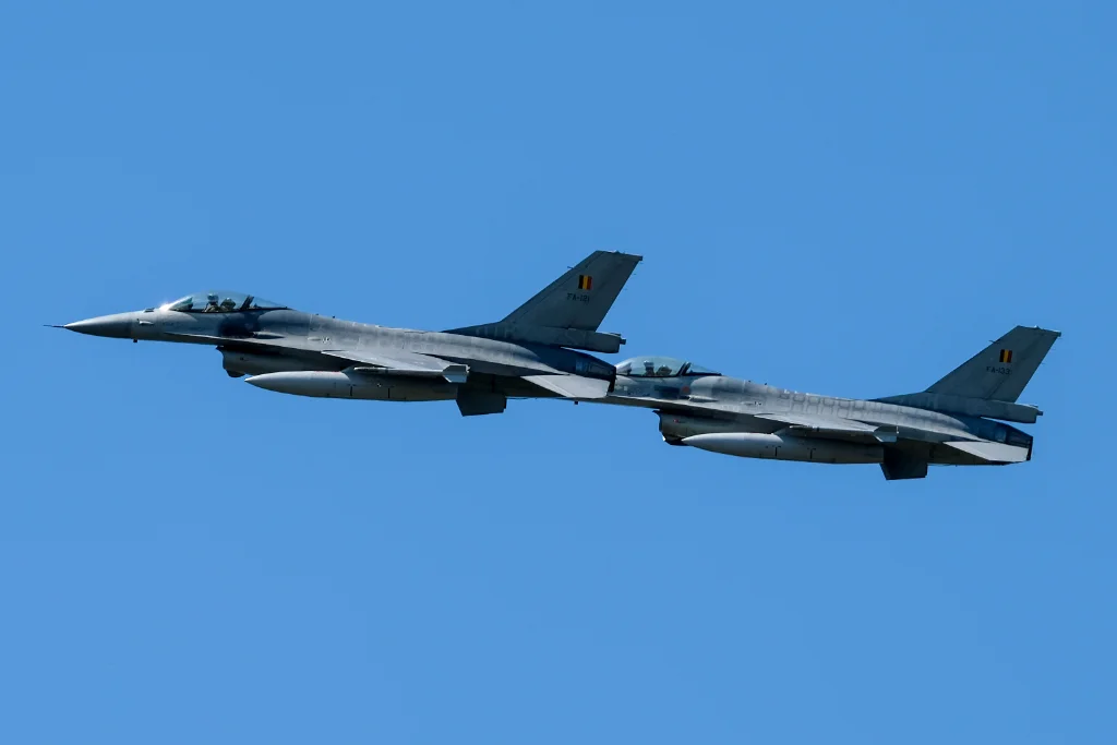 FA-121