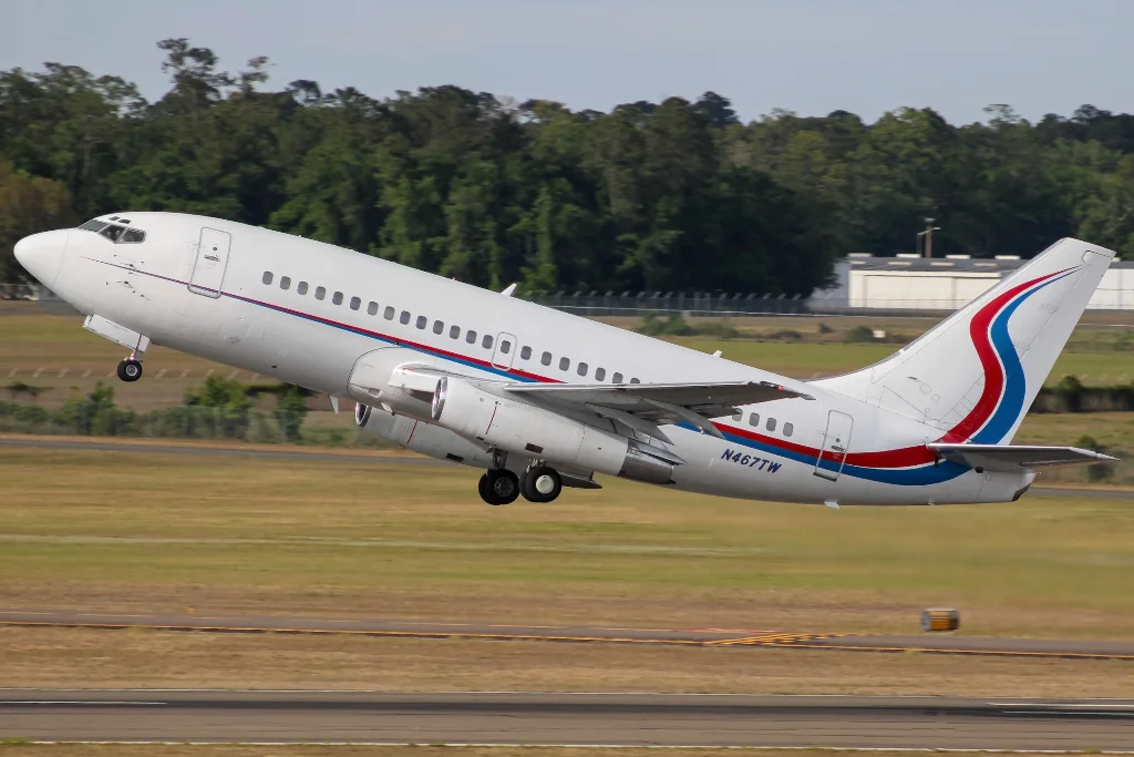 N467TW B732 AJI