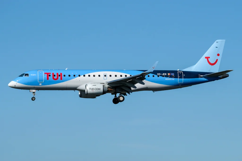 OO-JEB E190 TUI fly Belgium