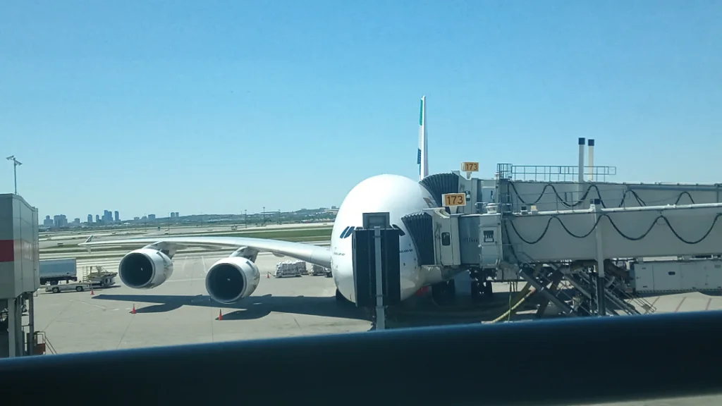 A6-EEP A388 Emirates